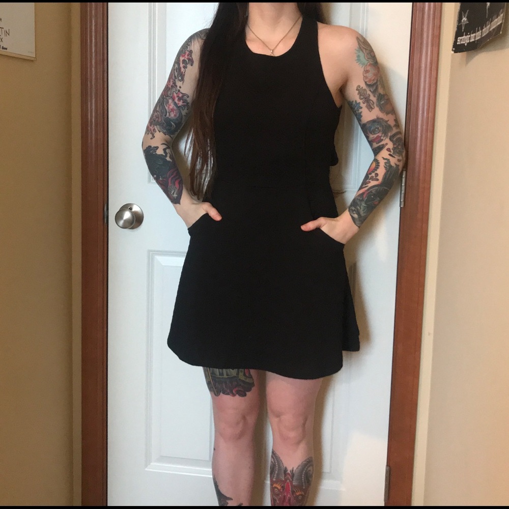 UO Silence & Noise black dress with POCKETS